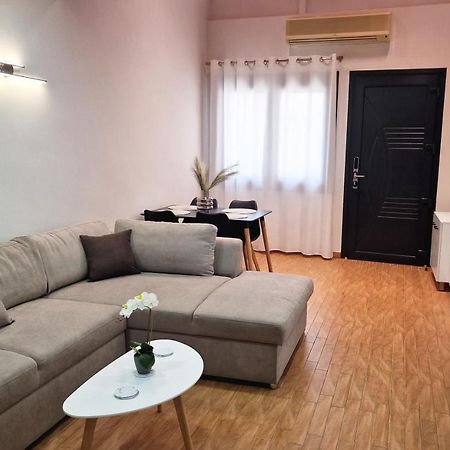 Pg Luxury Apartment Kavala Esterno foto