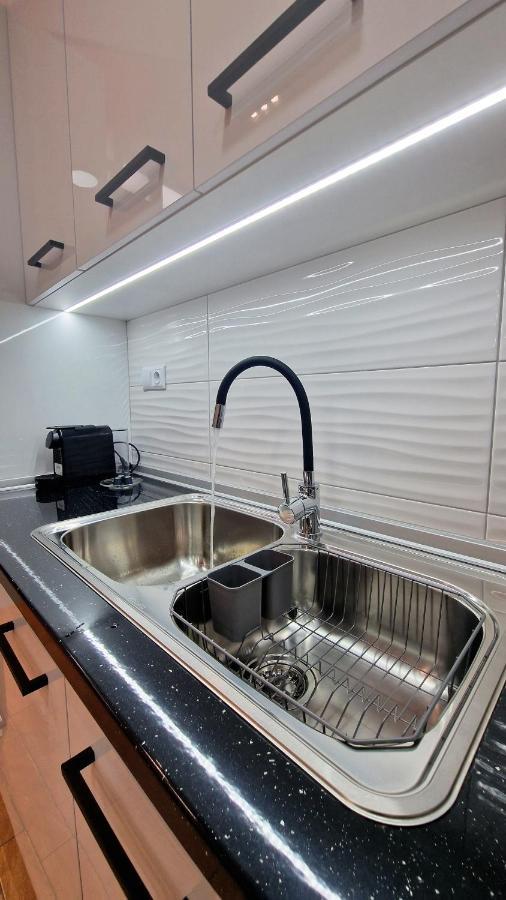Pg Luxury Apartment Kavala Esterno foto