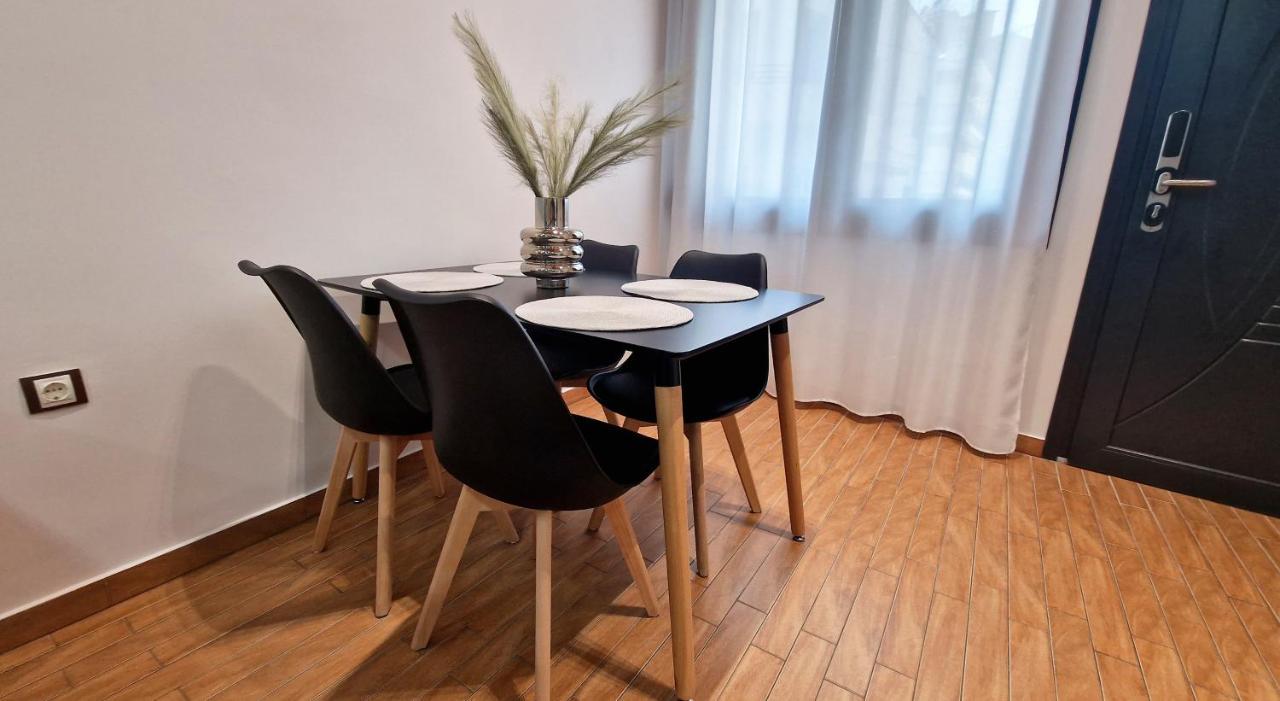 Pg Luxury Apartment Kavala Esterno foto