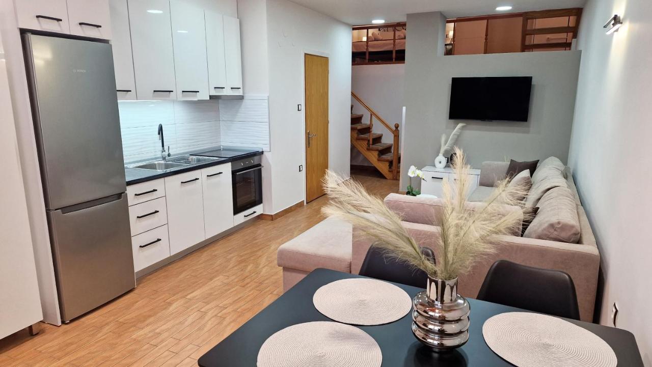 Pg Luxury Apartment Kavala Esterno foto